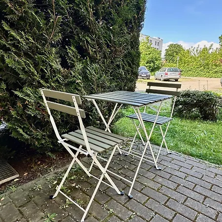 Apartment Geraeumiges 2r City-apartment Uninaehe Mit Tv Streaming, Terrasse *