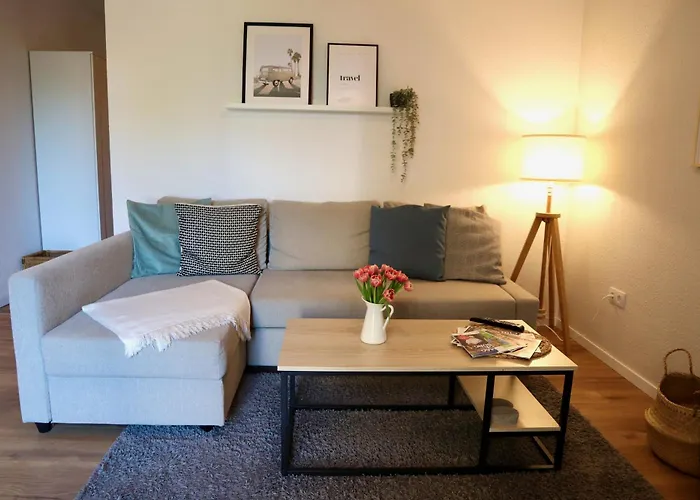 Geraeumiges 2r City-apartment Uninaehe Mit Tv Streaming, Terrasse Magdeburg